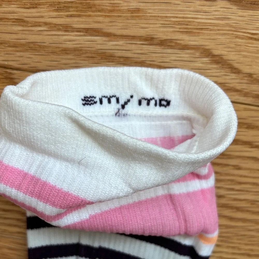 Pro Compression Socks - Picture 2 of 2